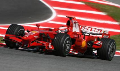 Montmelò - Libere 2<br>Raikkonen a testa bassa