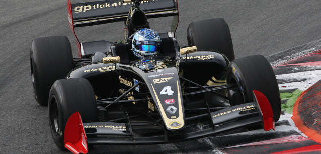 Monza, gara 1: Nissany imprendibile
