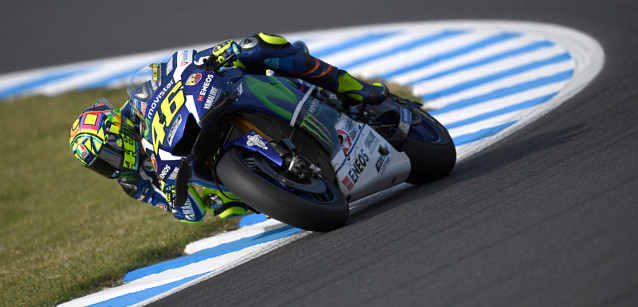 Motegi - Qualifica<br />Rossi soffia la pole a Marquez<br />