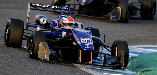 Jerez, qualifica 1<br />Poker di pole per Herta