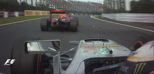 Mercedes contro Verstappen<br />Hamilton fa ritirare il reclamo