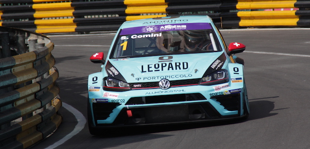 Macao, gara 2<br />Vince Monteiro, Comini campione