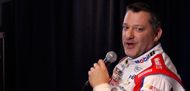 Infortunio alla schiena per Stewart <br />in ospedale dopo un volo su un buggy