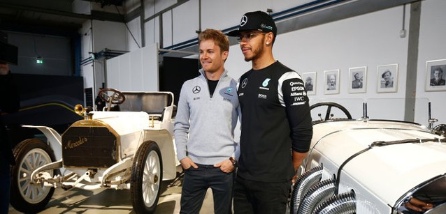 Hamilton attende la Ferrari:<br />"Si sono avvicinati molto"