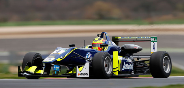 Vallelunga - 2° giorno<br />Svetta Ilott, Lorandi sugli scudi