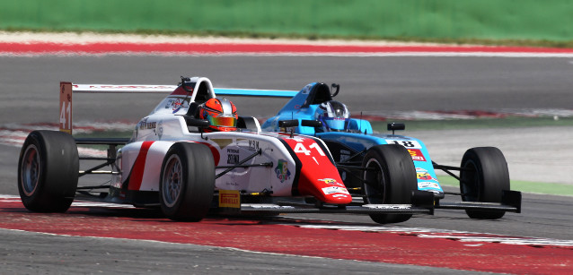 Misano, gara 3<br />Guzman al momento giusto
