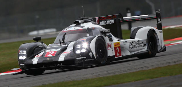 Silverstone - Audi squalificata<br />La Porsche numero 2 eredita la vittoria