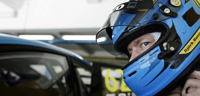 Budapest, libere 2<br />Bjork lancia la Volvo