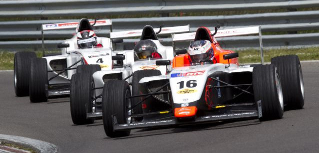 F4 NEZ a Zandvoort<br />Fattore campo per Opmeer