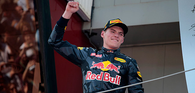 L'impresa di Max Verstappen<br />Nella leggenda a 18 anni