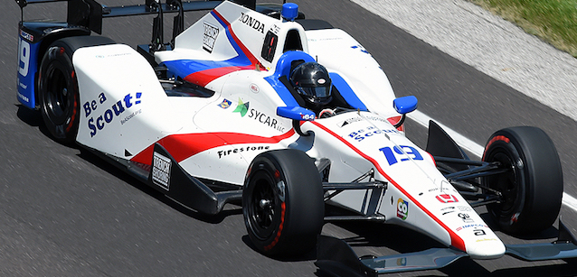 Indy, libere 4<br />In mostra Chaves e Power 