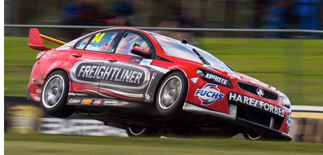 Winton, gare: Slade vince e raddoppia