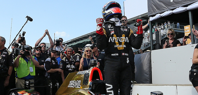 Indy, qualifica <br />Hinchcliffe segna la pole