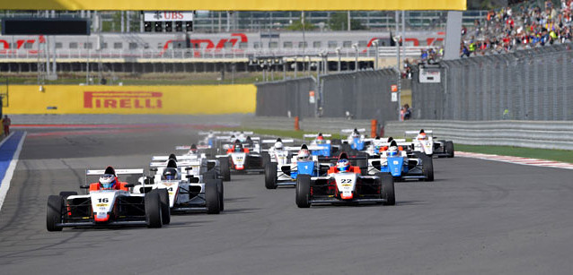 F4 NEZ a Sochi<br />Olandesi padroni