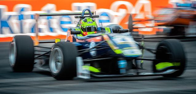 Hockenheim, 1° turno<br />Comanda Lorandi