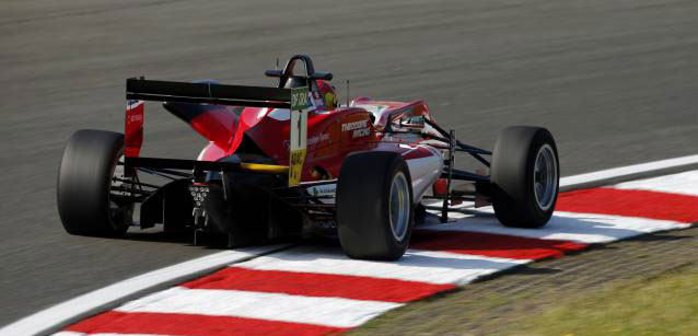 Zandvoort - Qualifica 2<br />Doppia pole per Stroll