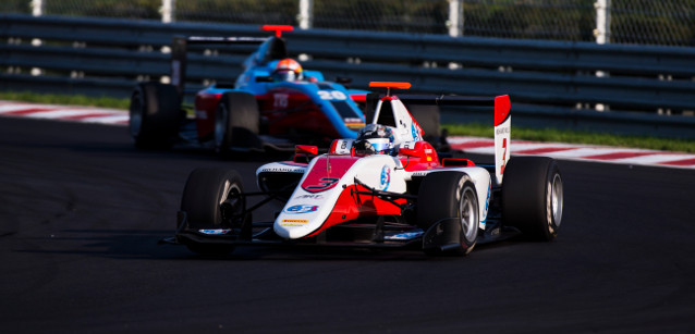 Budapest, gara 2<br />Albon vince e torna leader