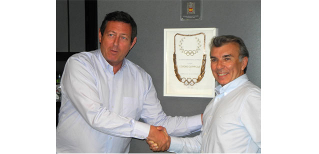 CLAMOROSO<br />La Formula V8 3.5 con il WEC