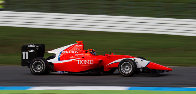 Hockenheim, libere: comincia Aitken