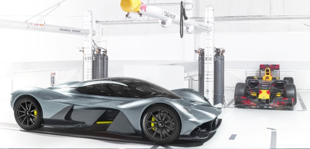 Presentata la AM-RB 001<br />hypercar di Red Bull e Aston Martin