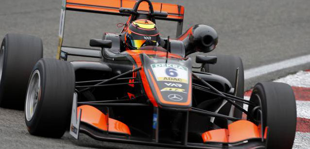 Masters a Zandvoort, libere 1<br />Ilott non perde tempo, VAR davanti