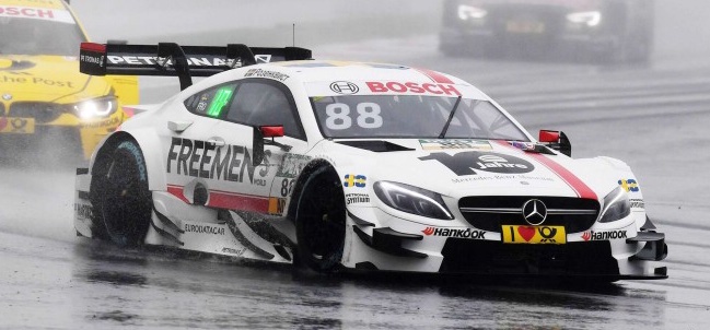 Rosenqvist resta anche al Nurburgring