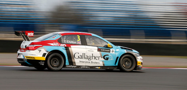 Rio Hondo - Gara 1<br />Chilton in controllo
