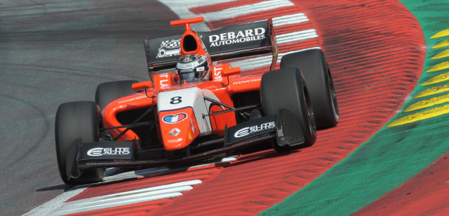 Spielberg - Gara 2<br />Panis sfrutta il cambio gomme