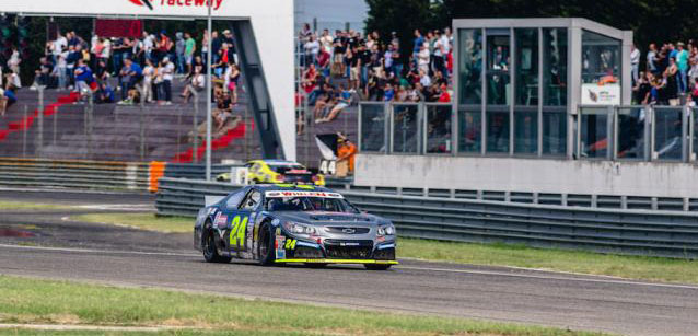 Nascar Euro Series ad Adria<br />Vittorie per Kumpen e Day