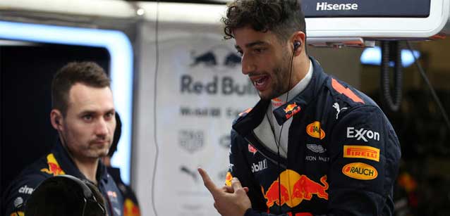 Red Bull nel caos per <br />motore pro Verstappen