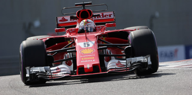 Yas Marina - Libere 1<br />Vettel e la Ferrari al comando