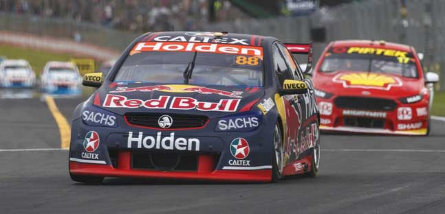 Pukekohe, gare<br />Vincono Van Gisbergen e Whincup