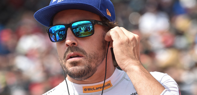 Alonso test in Bahrain<br />con la LMP1 Toyota<br />