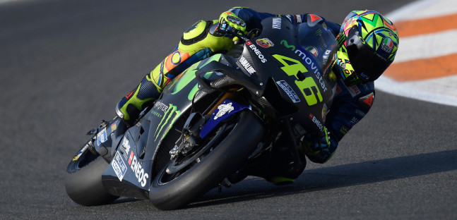 Rossi anticipa la direzione Yamaha<br />"La nuova M1 basata sul telaio 2016"