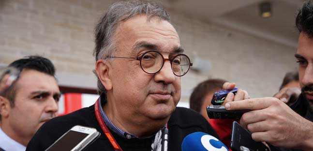 Marchionne al pranzo di Natale<br />"Eviteremo l'addio alla F.1, ma non &egrave;..."