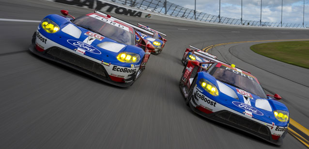Squadrone Ford al via <br />della  24 Ore di Daytona