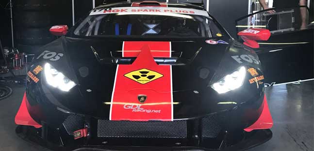 GDL Racing al via di Dubai<br />con due Huracan e un'Audi