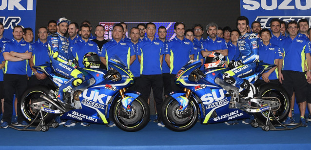 La Suzuki si presenta<br />con Iannone e Rins