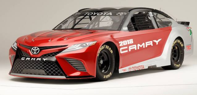 Restyling per la Toyota Camry 2017