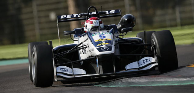 Piquet prosegue con Van Amersfoort