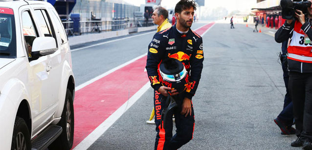 Subito problemi tecnici per<br />Red Bull, McLaren e Haas