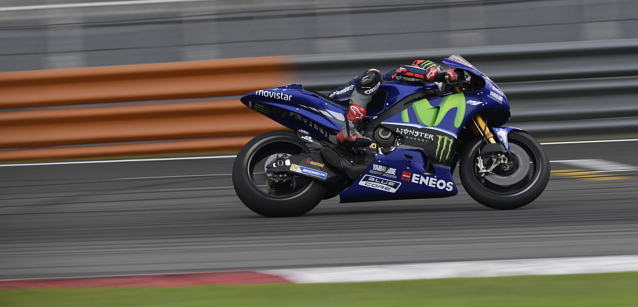 Vinales loda la Yamaha<br />"Al momento la moto migliore"