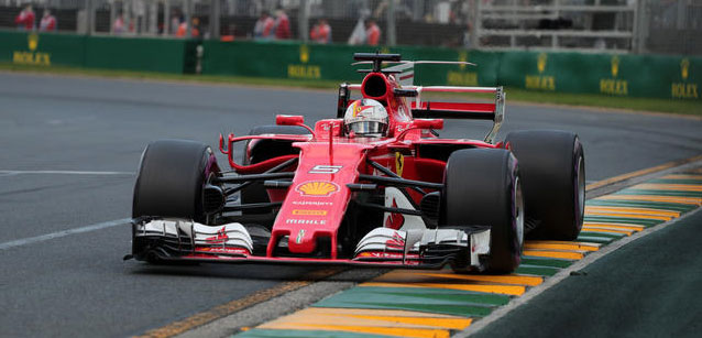 Melbourne - La diretta<br />Trionfo di Vettel, Hamilton battuto<br />