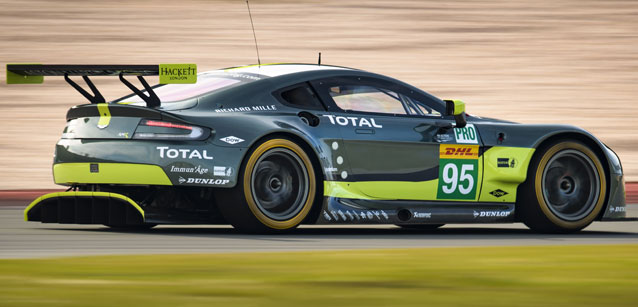 Serra e Stanaway con Aston Martin