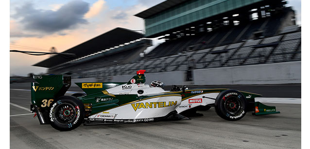 Test a Suzuka, 1° giorno<br />Lotterer comanda il gruppo