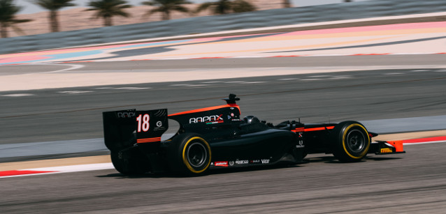 Test a Sakhir, 6° turno<br />Le due vetture Rapax davanti