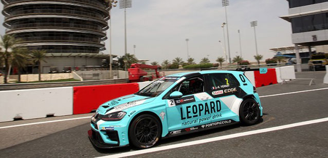 Sakhir, libere 1<br />Leopard in testa con Vernay