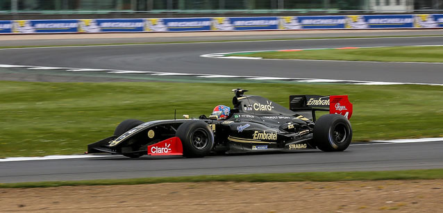 Silverstone, qualifica 2<br />Ancora monopolio Lotus