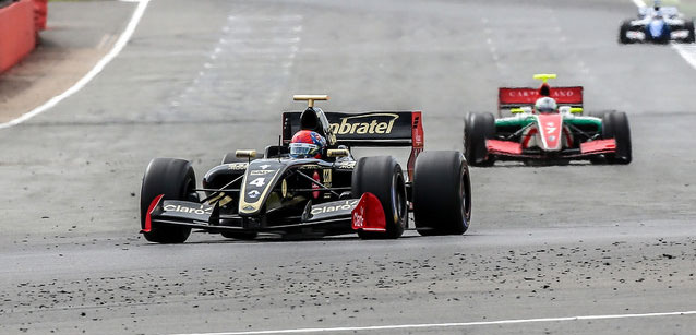 Silverstone - Gara 2<br />Fittipaldi vince ancora