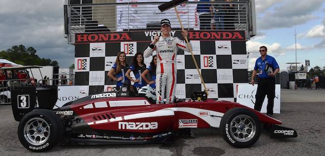USF2000 a Barber<br />La dura legge di Askew